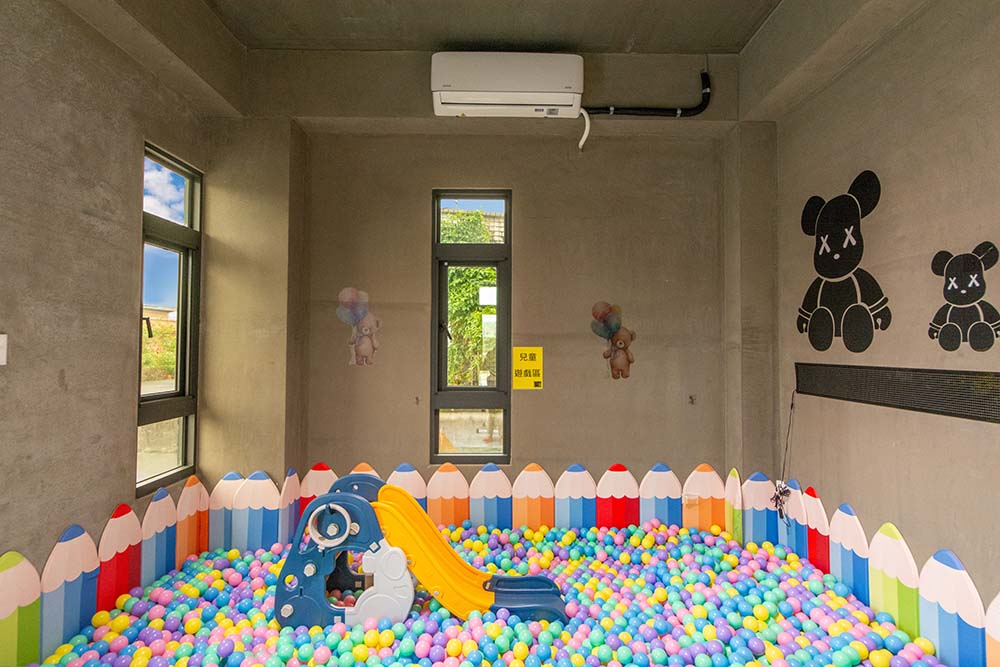 宜蘭民宿 黑熊傳奇